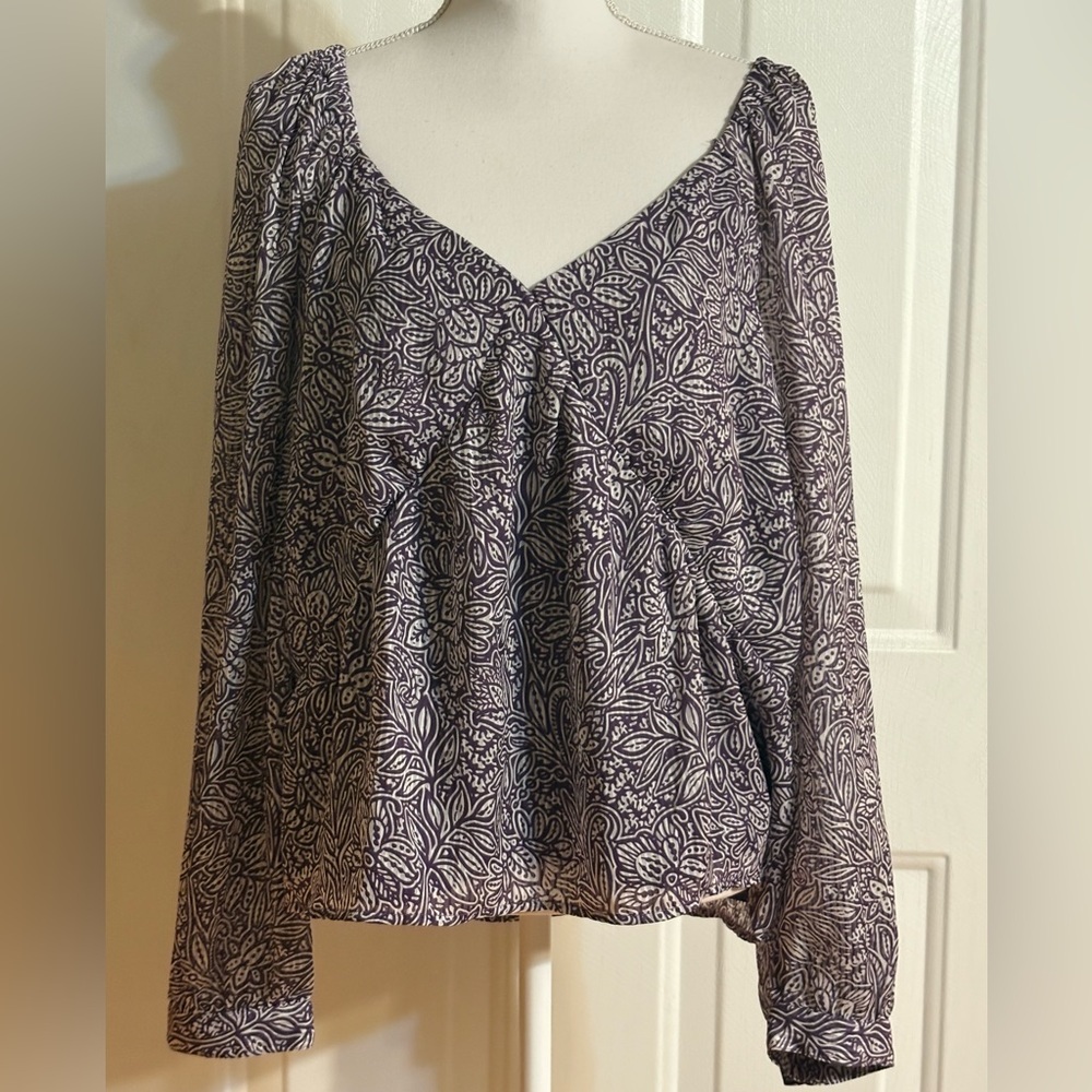 LOFT Purple & White Floral V-Neck Long Sheer Sleeve Blouse
